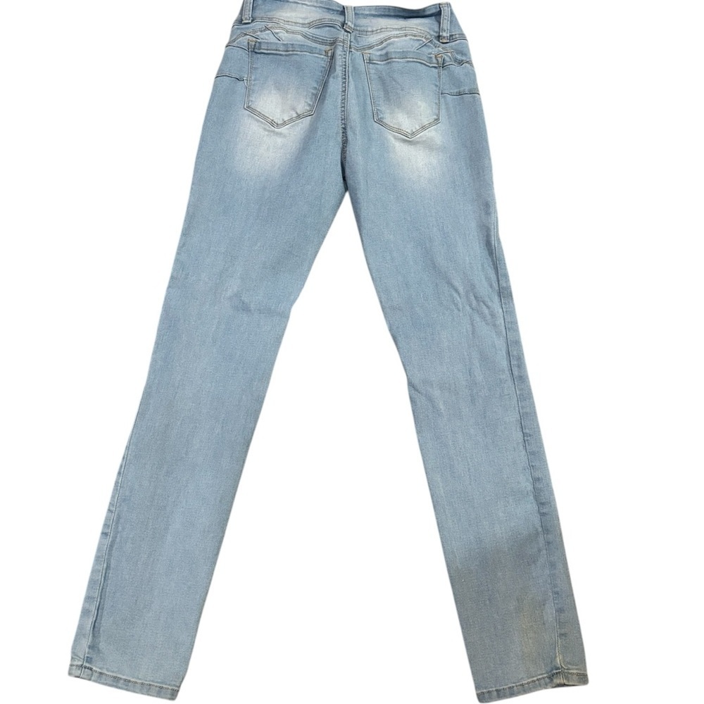 Junior’s Light Blue Denim Jeans - Picture 4 of 4